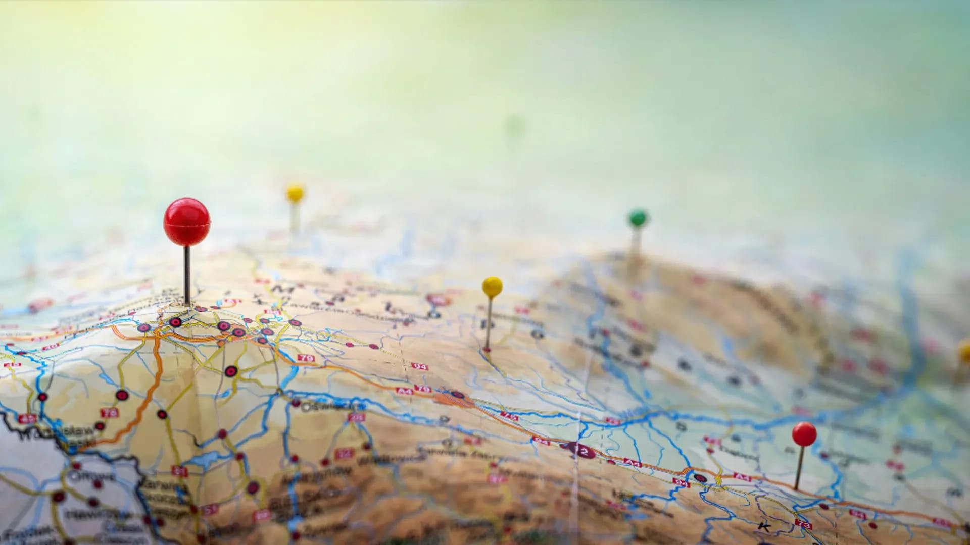 You are currently viewing Unlocking the Benefits of Nearshoring: Advantages, Strategies, and Best Practices